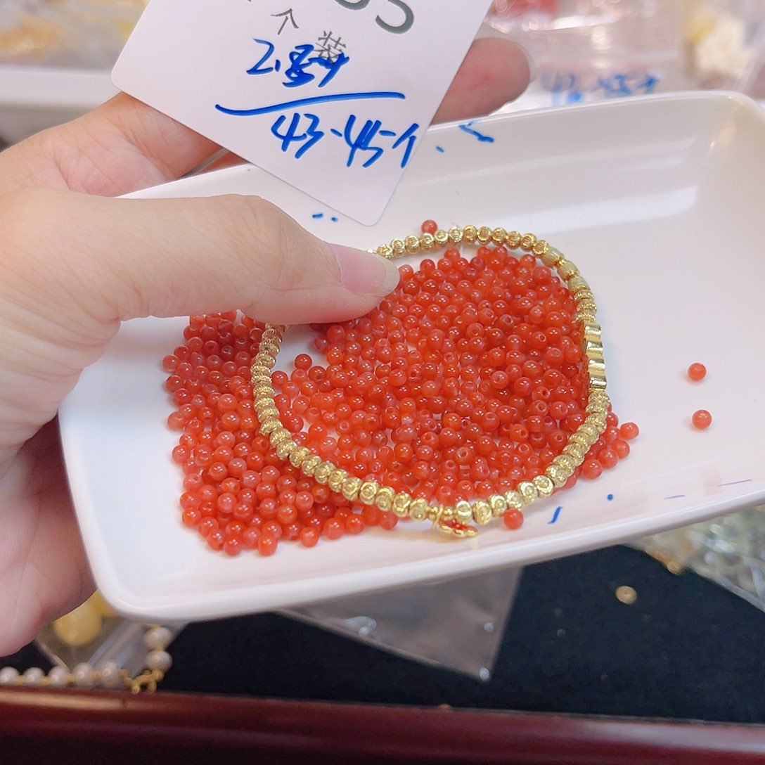 玻璃925银135 。