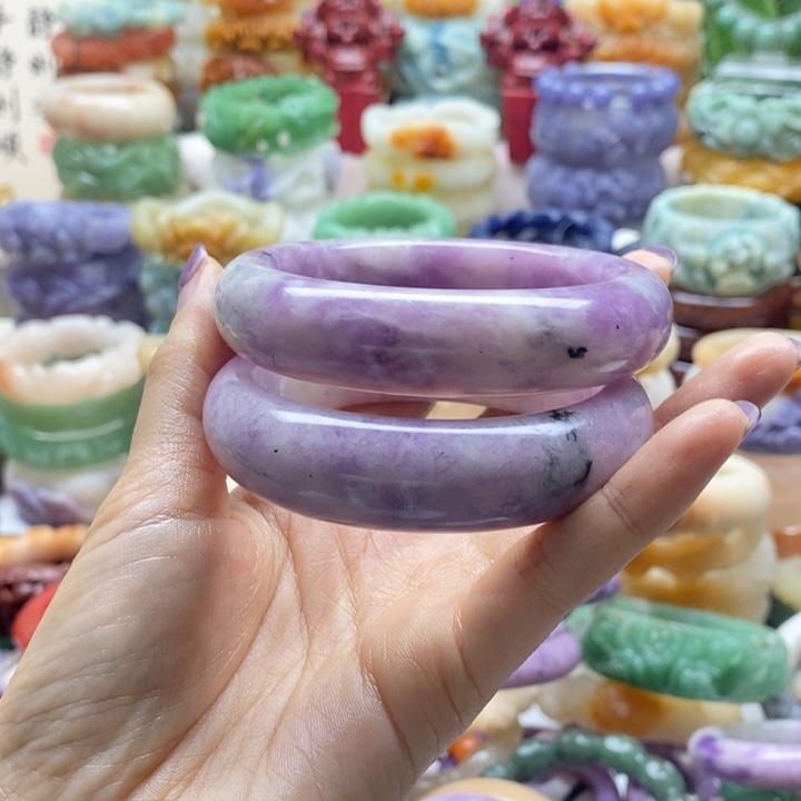 夢***影石英质玉未镶嵌手镯