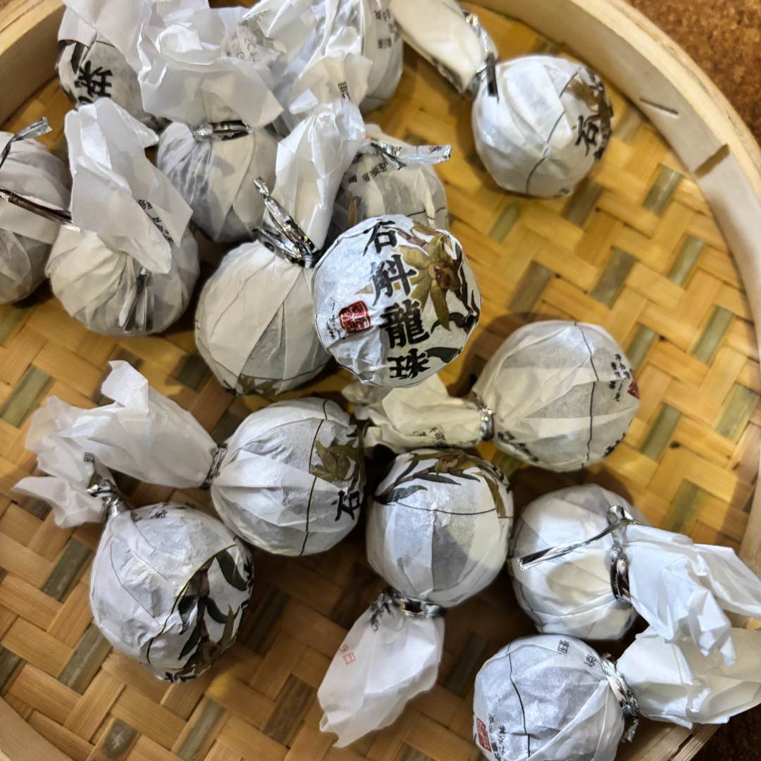【三娘甄选】石斛龙珠 普洱茶生茶 8g 2024年