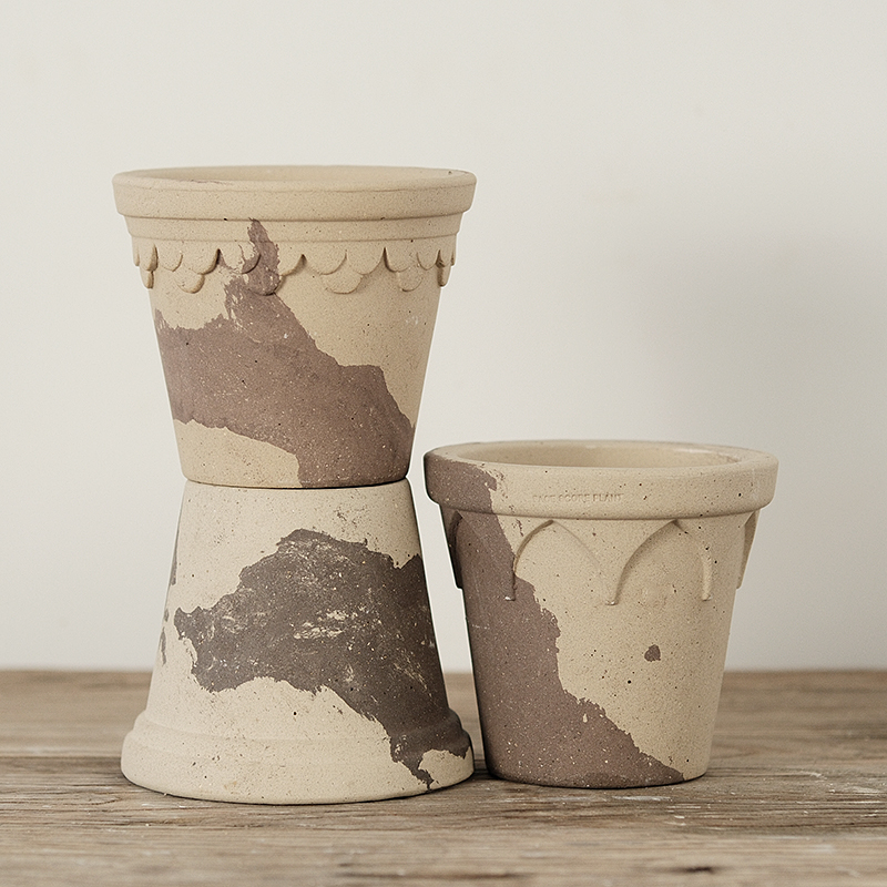 园丁16口径+花边16口径+皇冠16口径牛奶咖啡色三件套花盆