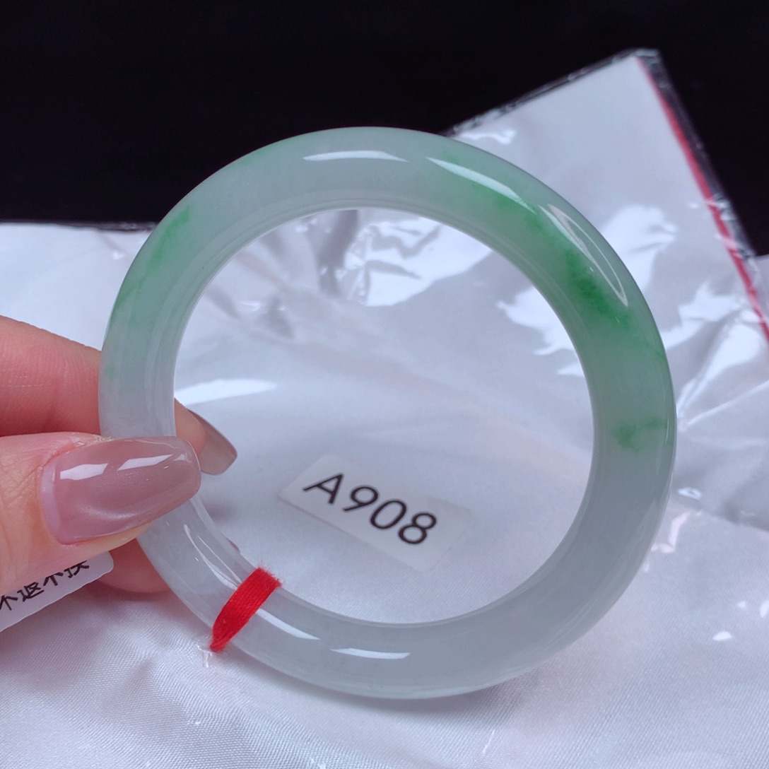 翡翠手镯未镶嵌手镯56