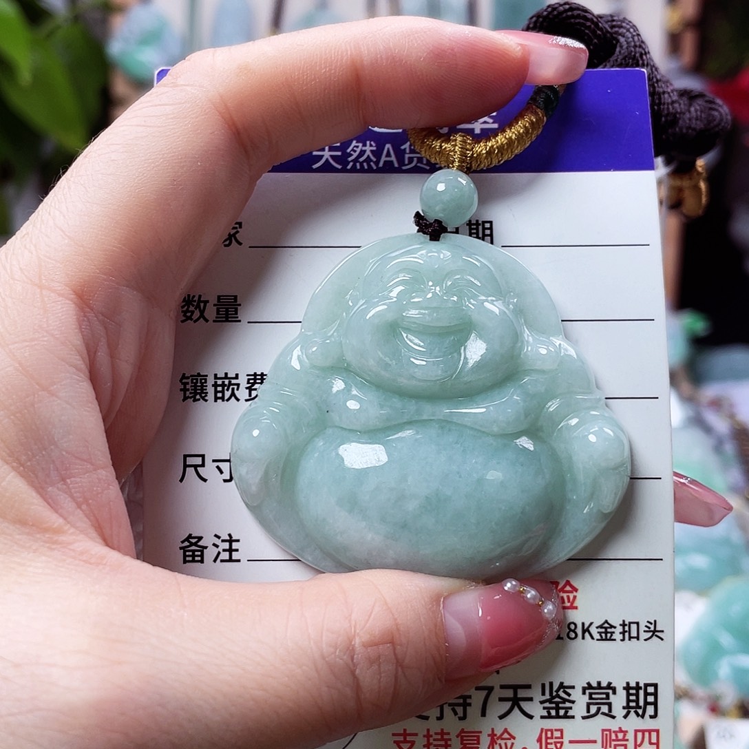 翡翠未镶嵌颈饰佛公02