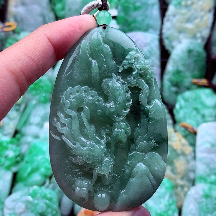 翡翠吊坠(不含链)未镶嵌