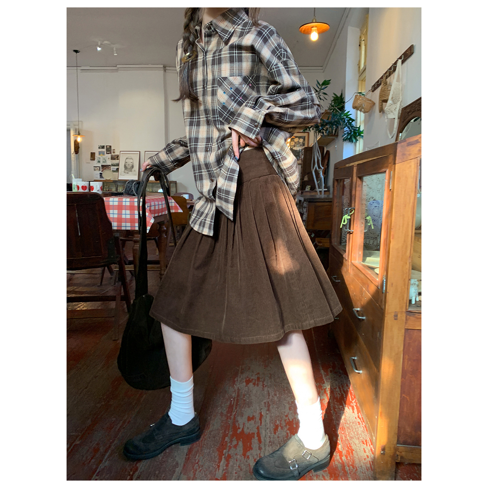 你好卡农 灯芯绒压褶半身裙女纯色百搭设计中长裙子KQ25Z7600D