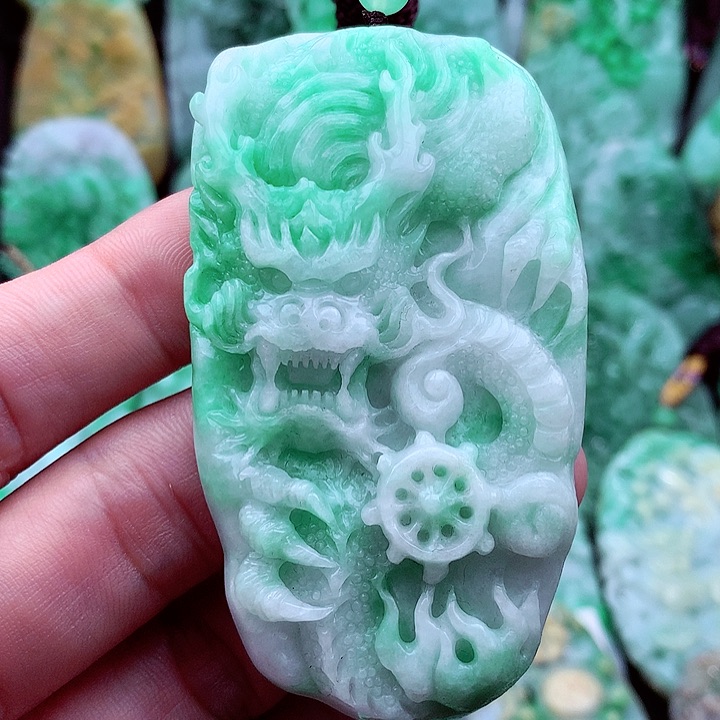 翡翠吊坠(不含链)未镶嵌