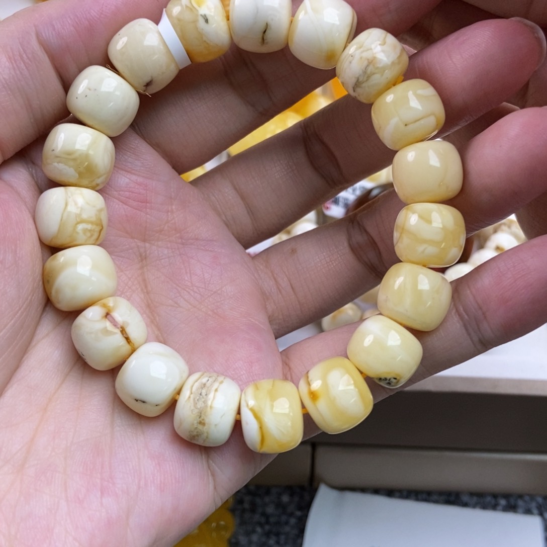 蜜蜡珠宝奇石未镶嵌33