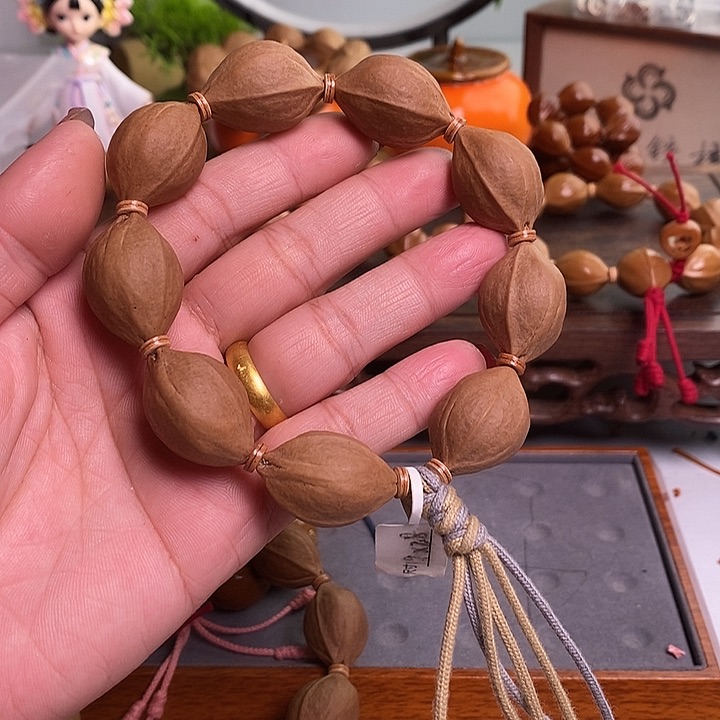 橄榄核手串所***_1.9/2.8