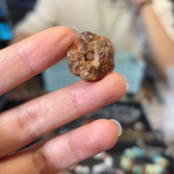 浅***”玛瑙/玉髓未镶嵌颈饰