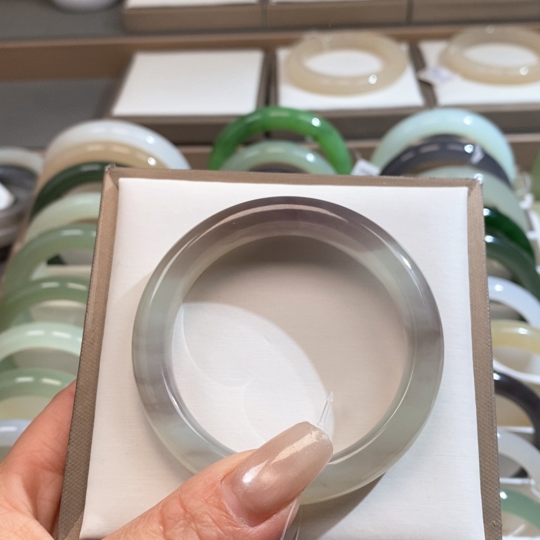 和田玉手镯未镶嵌晴水飘烟紫52.53.56.57