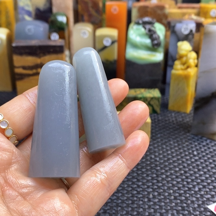 云南石听*青田石印章石