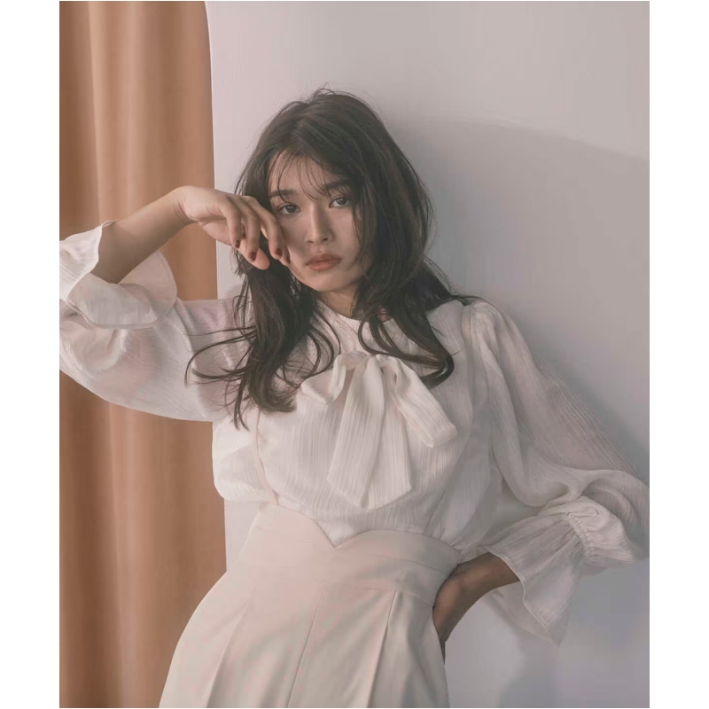 【MonTendre】  春季新款 P 杂志款杨柳褶气质丝带领结上衣时尚白色