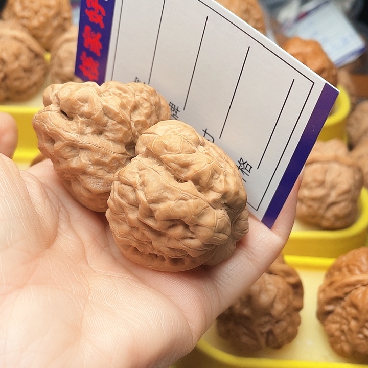 吊坠文玩核桃维*蛤蟆头