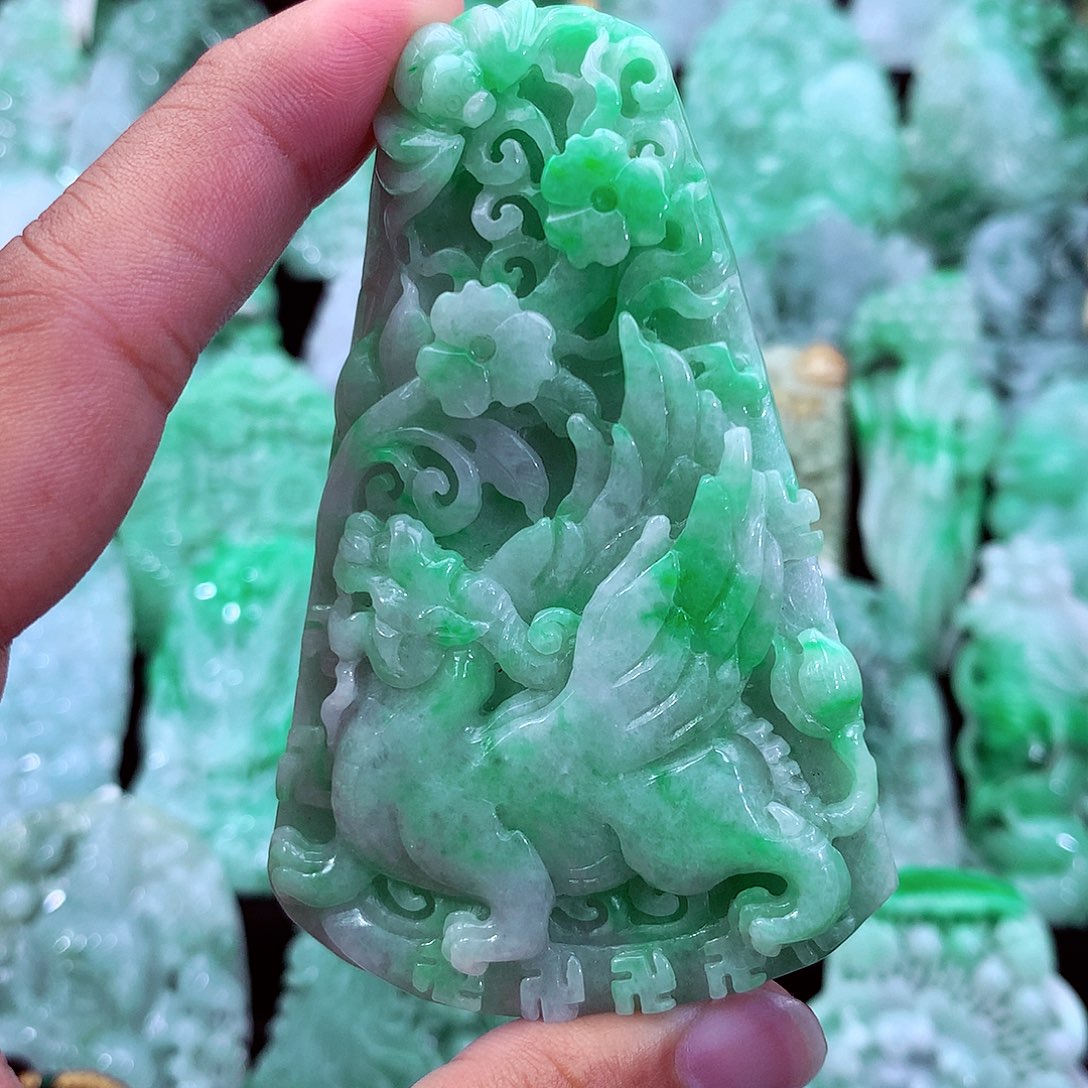 吊坠(不含链)未镶嵌翡翠