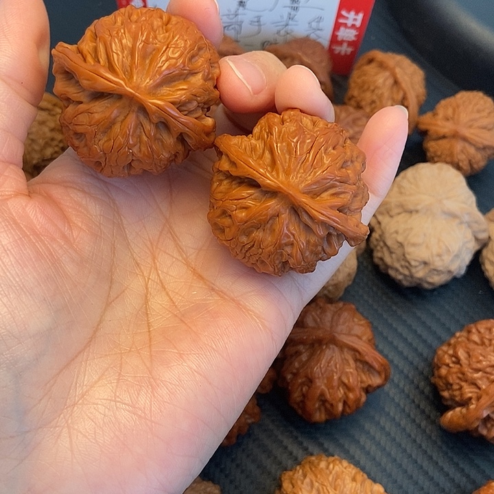 木质类41苹果。      