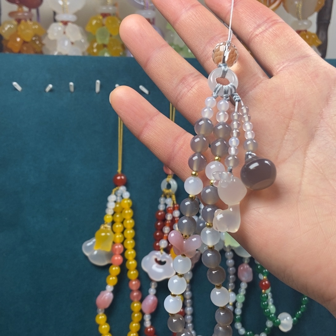 新品小鹿款高档手机链