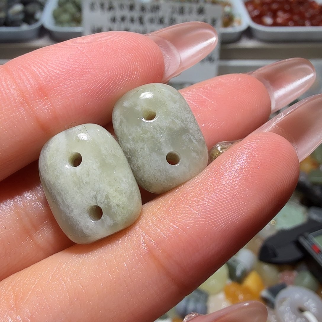 和田玉未镶嵌珠宝奇石