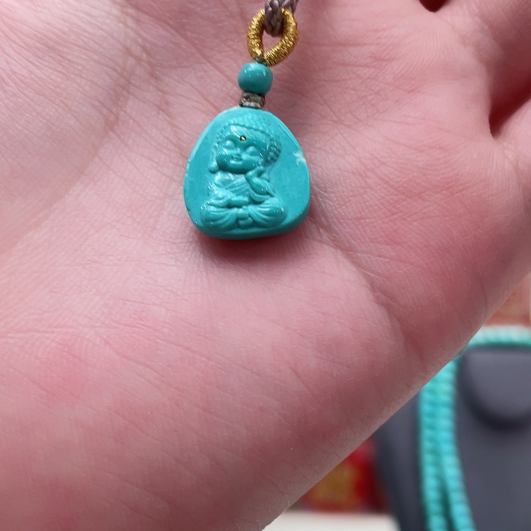 绿松石颈饰未镶嵌