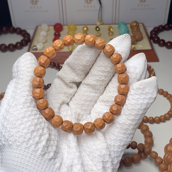 鸡***-吊坠猴头核桃精品