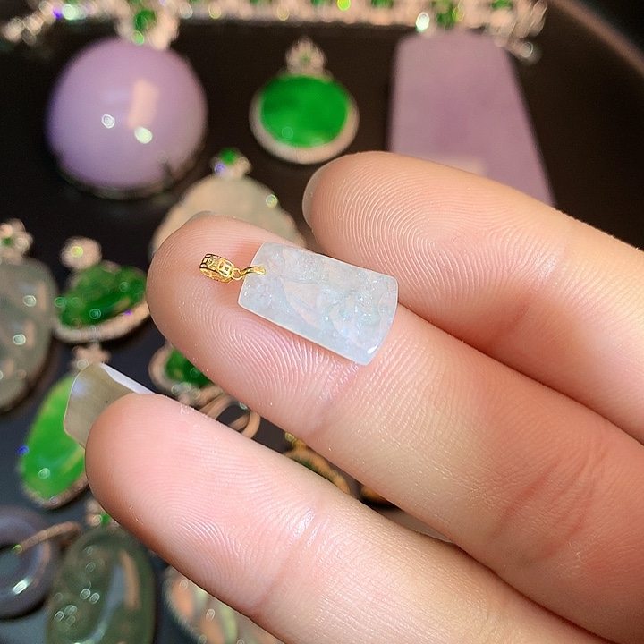 翡翠挂件18K金镶嵌3869382