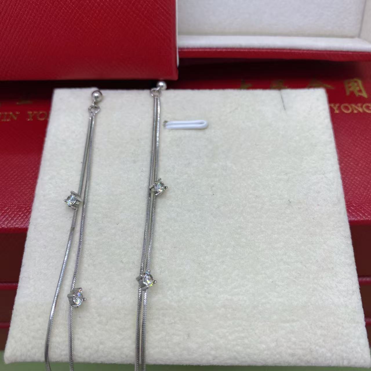 925银合成锆石耳饰 925银流苏耳饰