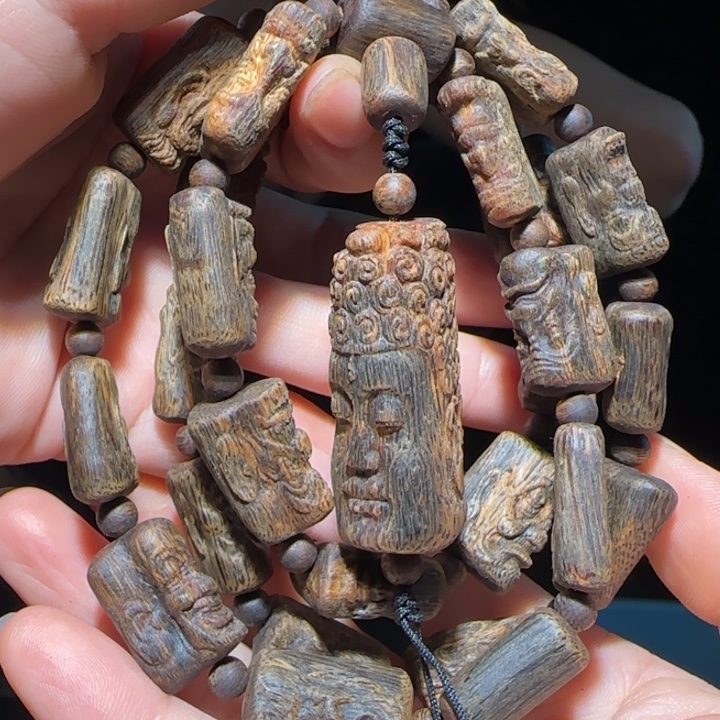 沉香手串千里香十八罗汉链子55.5克