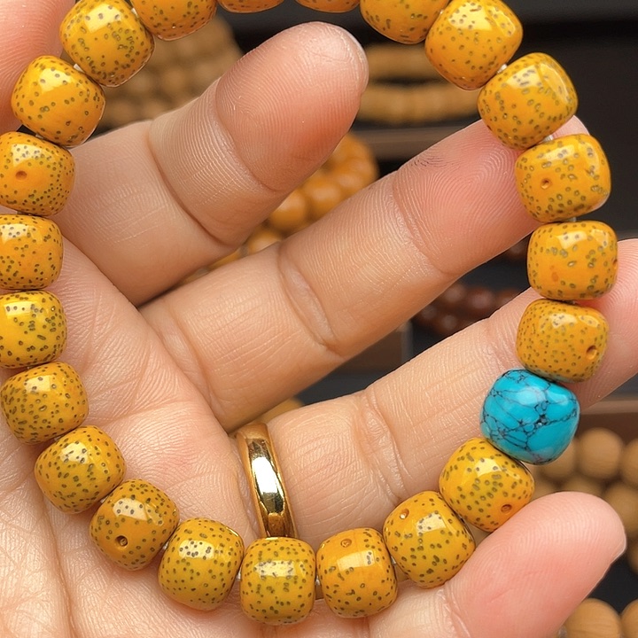 猴头核桃手串猴头