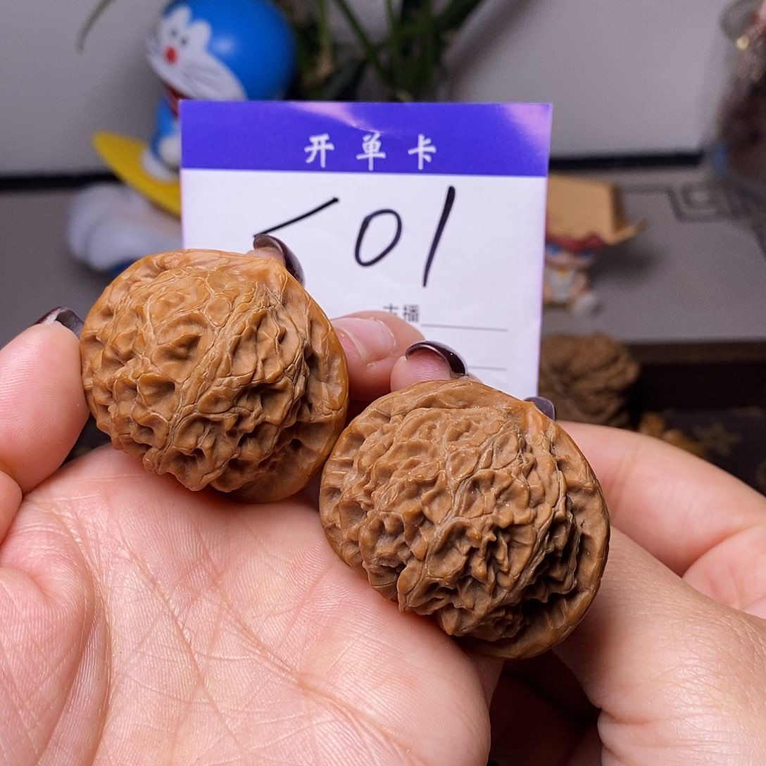 桃核吊坠文玩核桃宫灯43修n