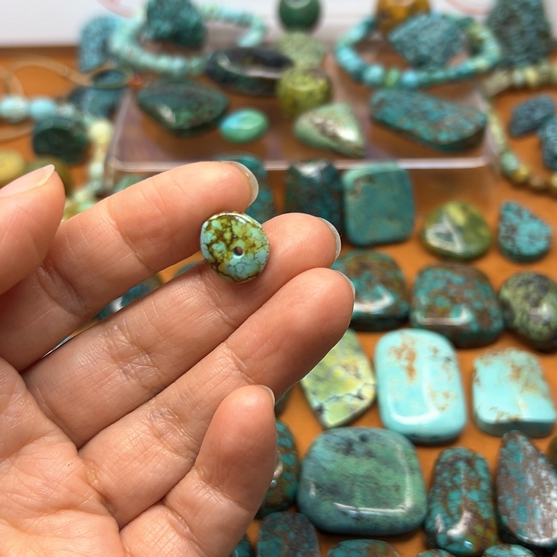 顺***然玛瑙/玉髓未镶嵌吊坠