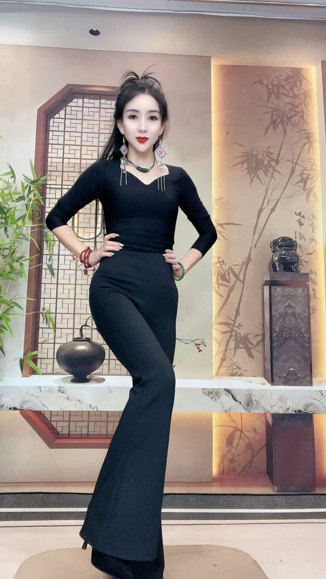 微喇高腰秋冬新款加绒加厚瑜伽外穿弹力保暖鲨鱼裤6767