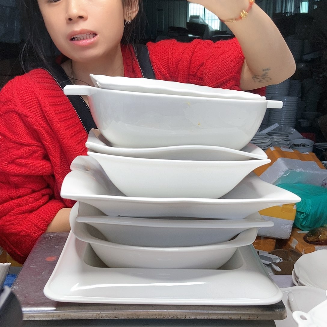 【闪购商品】碟工厂库存微瑕产品2618八件套