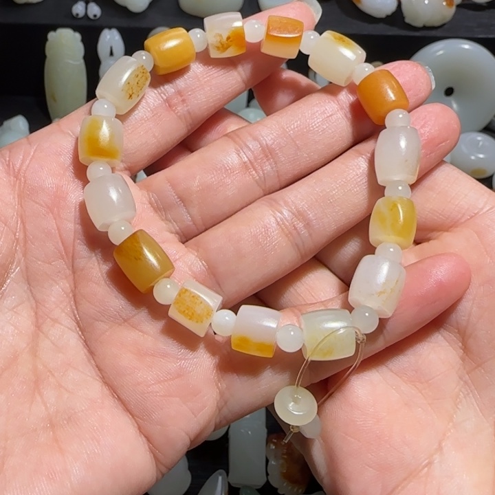 和田玉手链未镶嵌