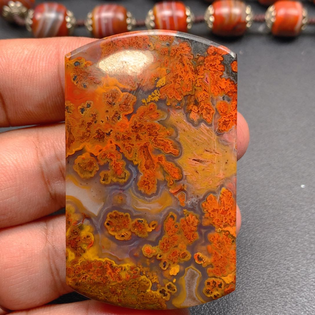 玛瑙/玉髓颈饰未镶嵌一*嗨