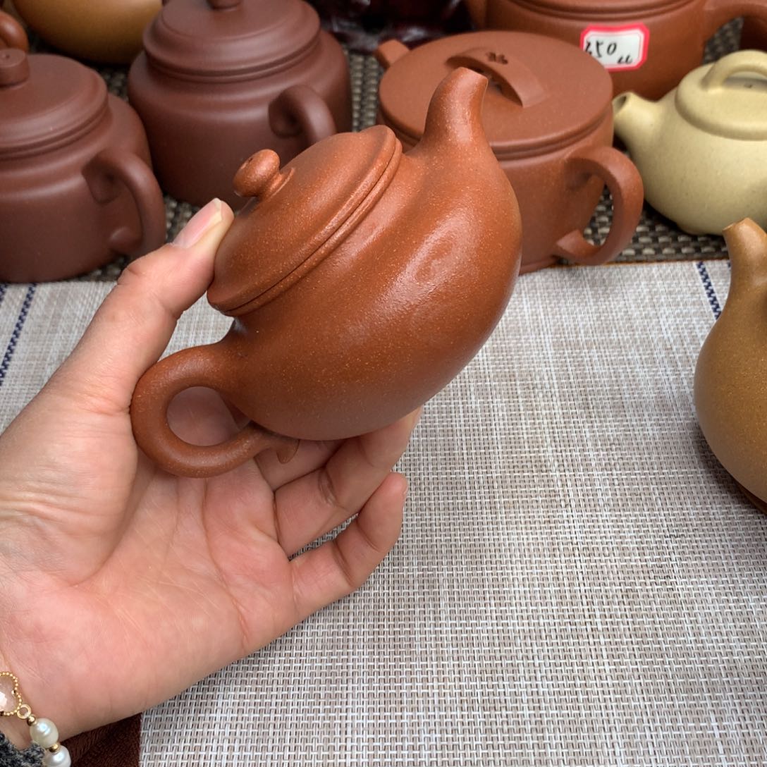 茶壶紫砂180CC左右