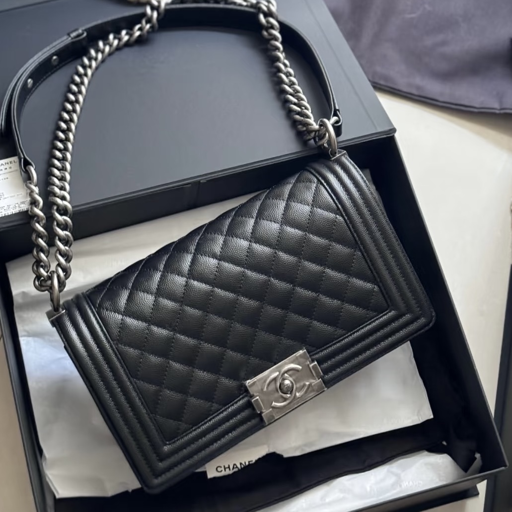 99新 Chanel/香奈儿 【文子姐专属】/D587/leboy经典中号黑银鱼子酱
