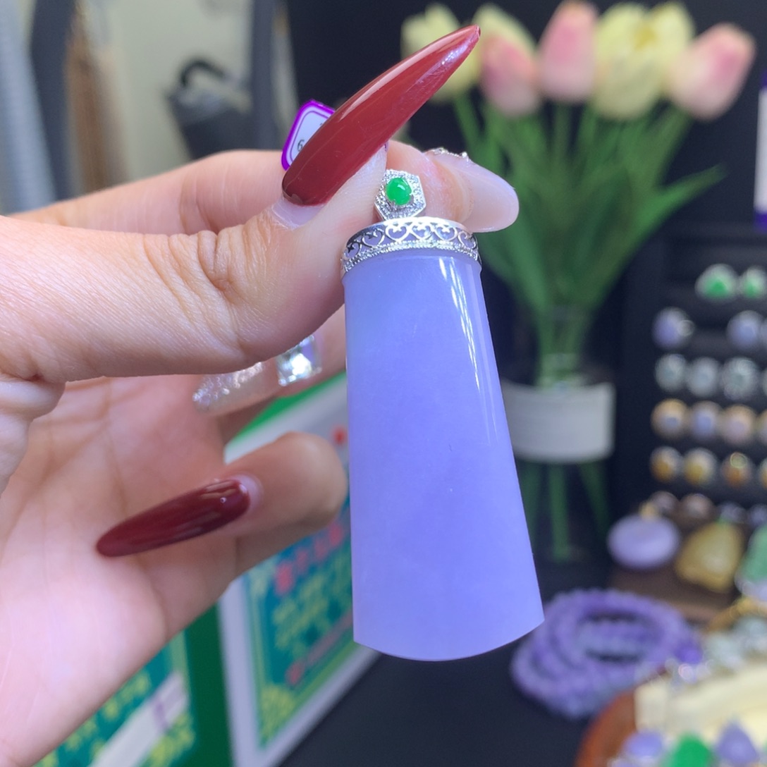 翡翠颈饰18K金镶嵌天然