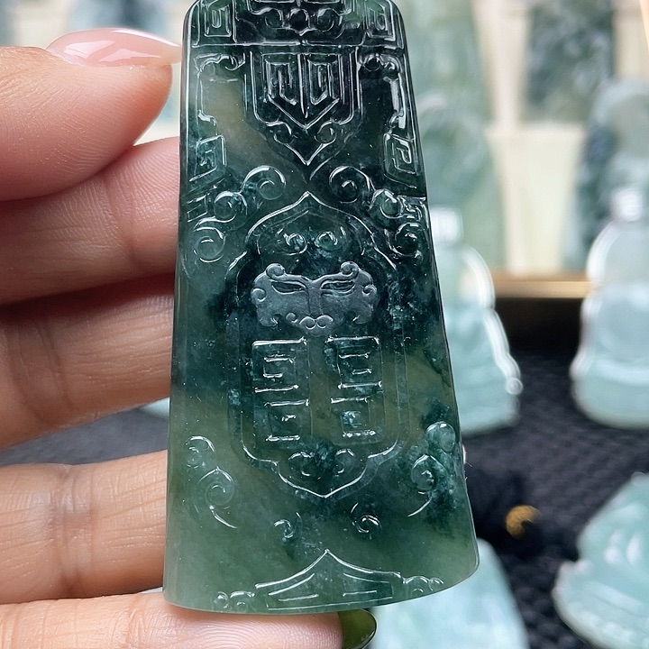 颈饰未镶嵌翡翠天然缅甸翡翠A货无事牌