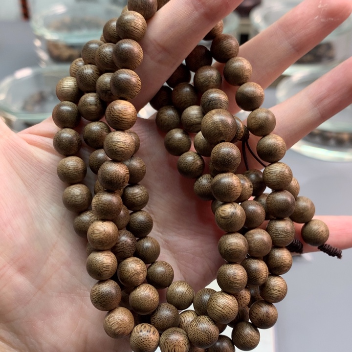 沉香手串0.8✖️108多圈文莱