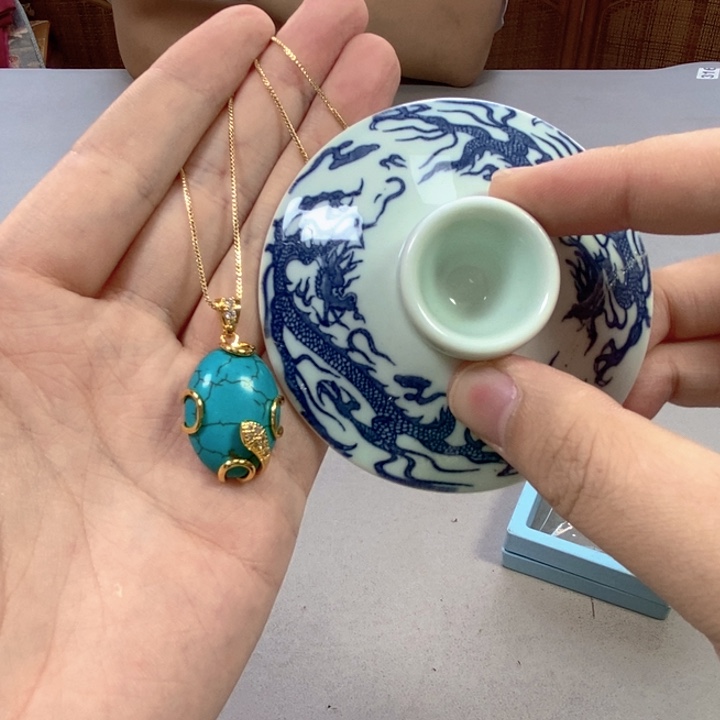 瓷片宝宝给哈哈哈哈哈哈好吧吧