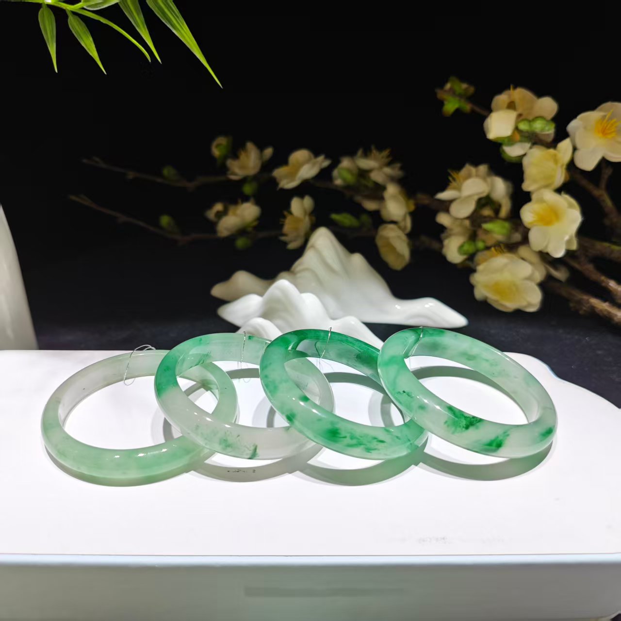 【玲姐珠宝】天然非洲翠手镯 绝美冰透 多样性发其一 2