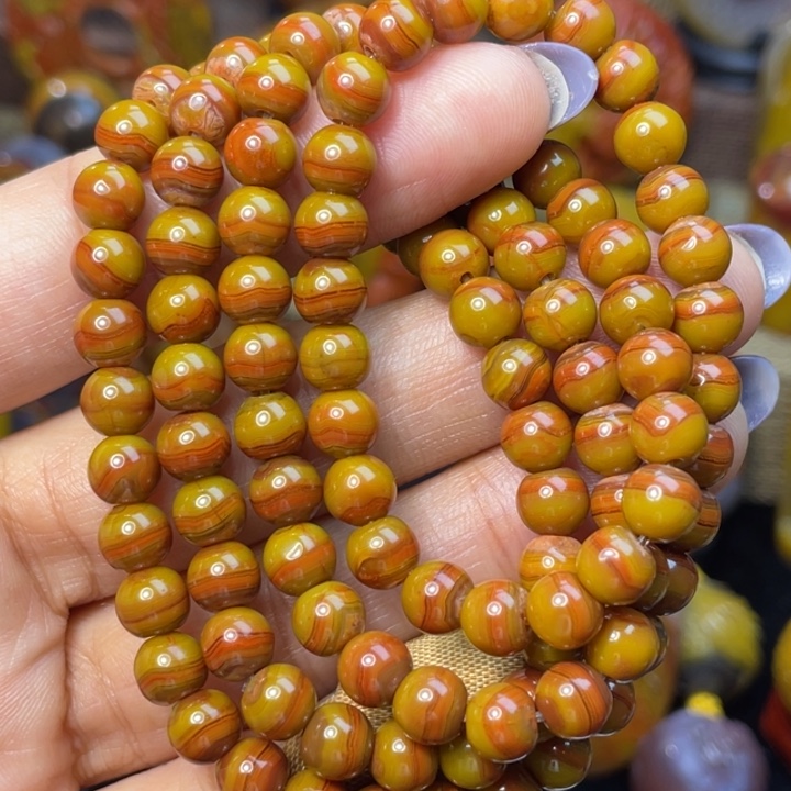 玛瑙/玉髓未镶嵌珠宝奇石品质黄色拉丝