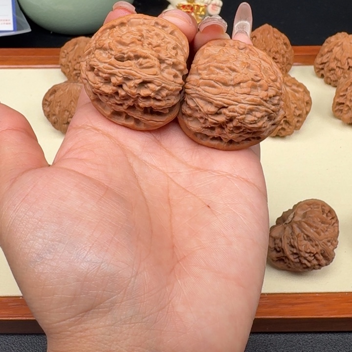 文玩核桃把件三角白40修