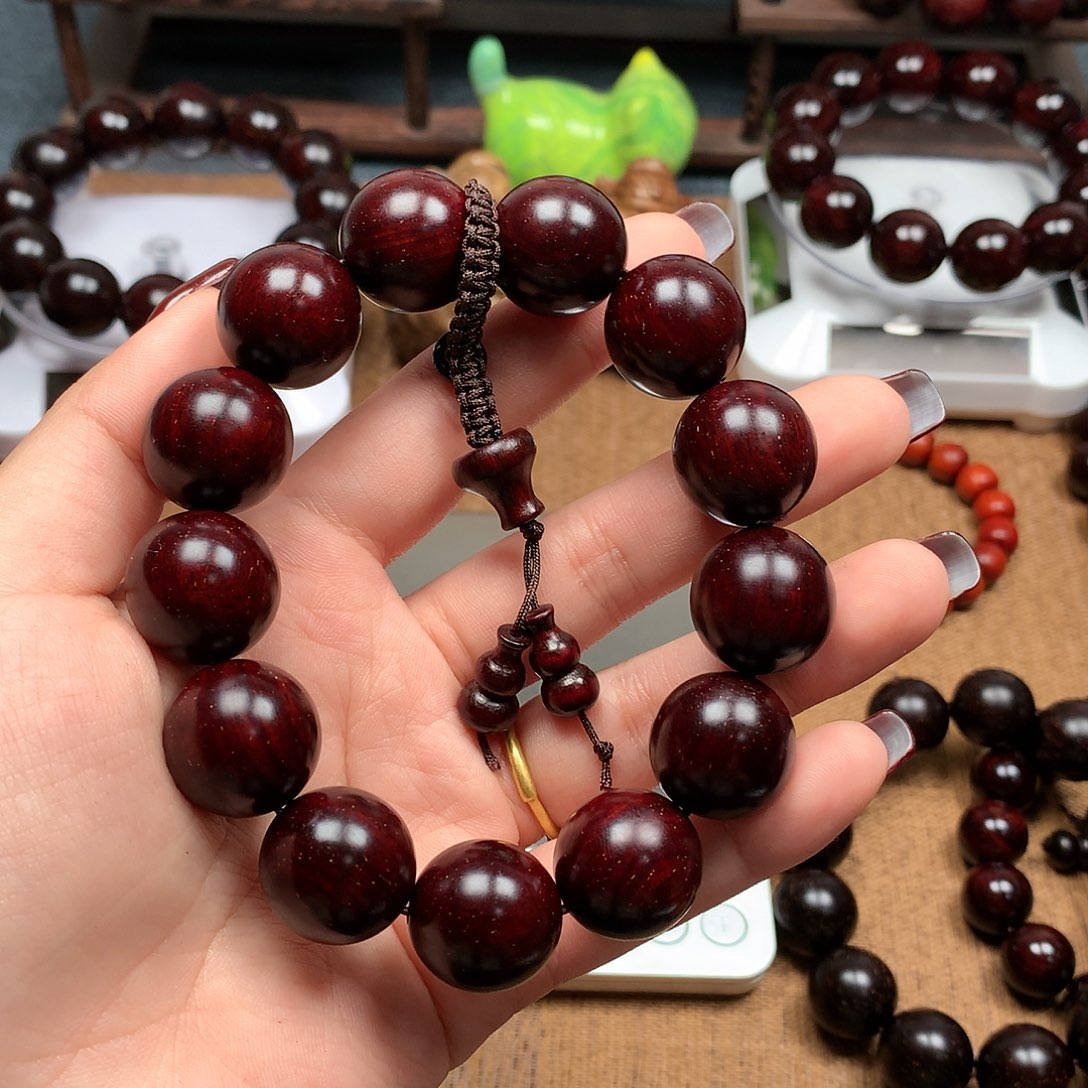 檀香紫檀（小叶紫檀）脆*鲨1.8满星