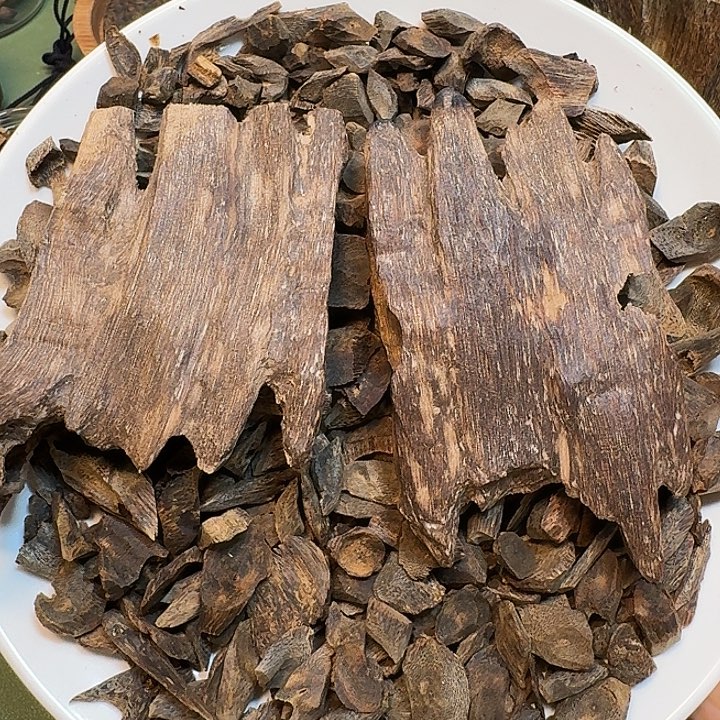 u***0沉香碎屑沉香海南尖峰岭壳子虫漏老香45克