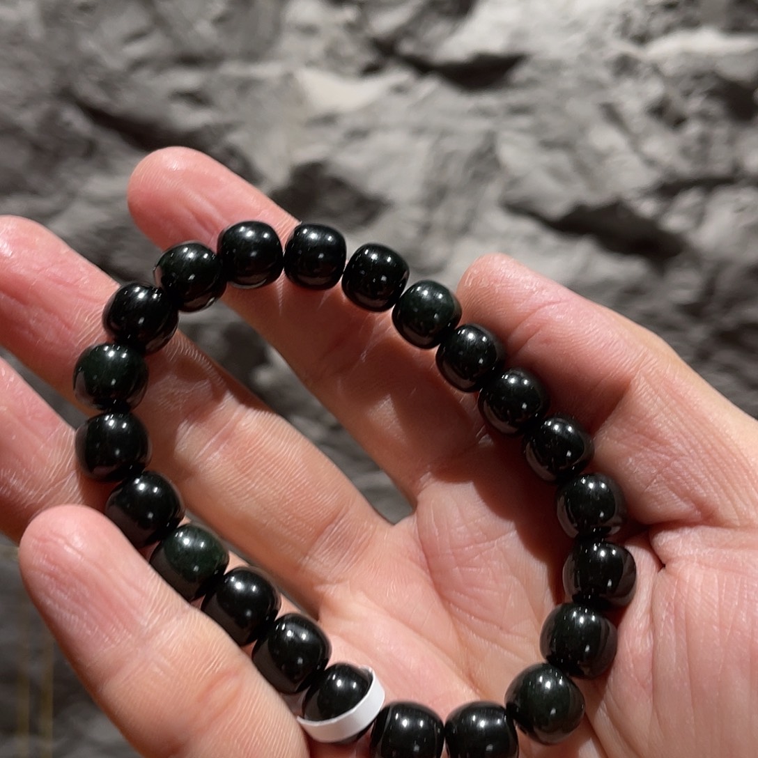 和田玉手串未镶嵌