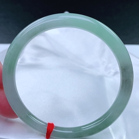 翡翠手镯（圆镯）未镶嵌58号