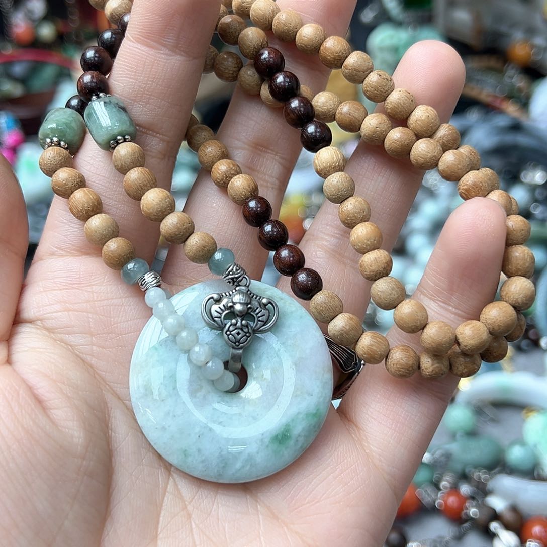 翡翠戒指未镶嵌炸