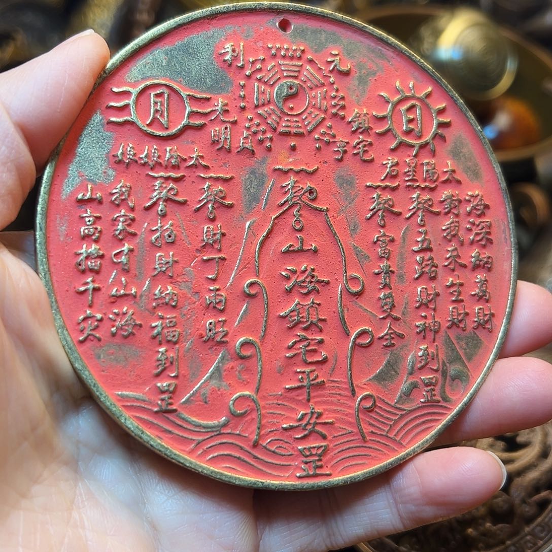 精美铜器工艺品等