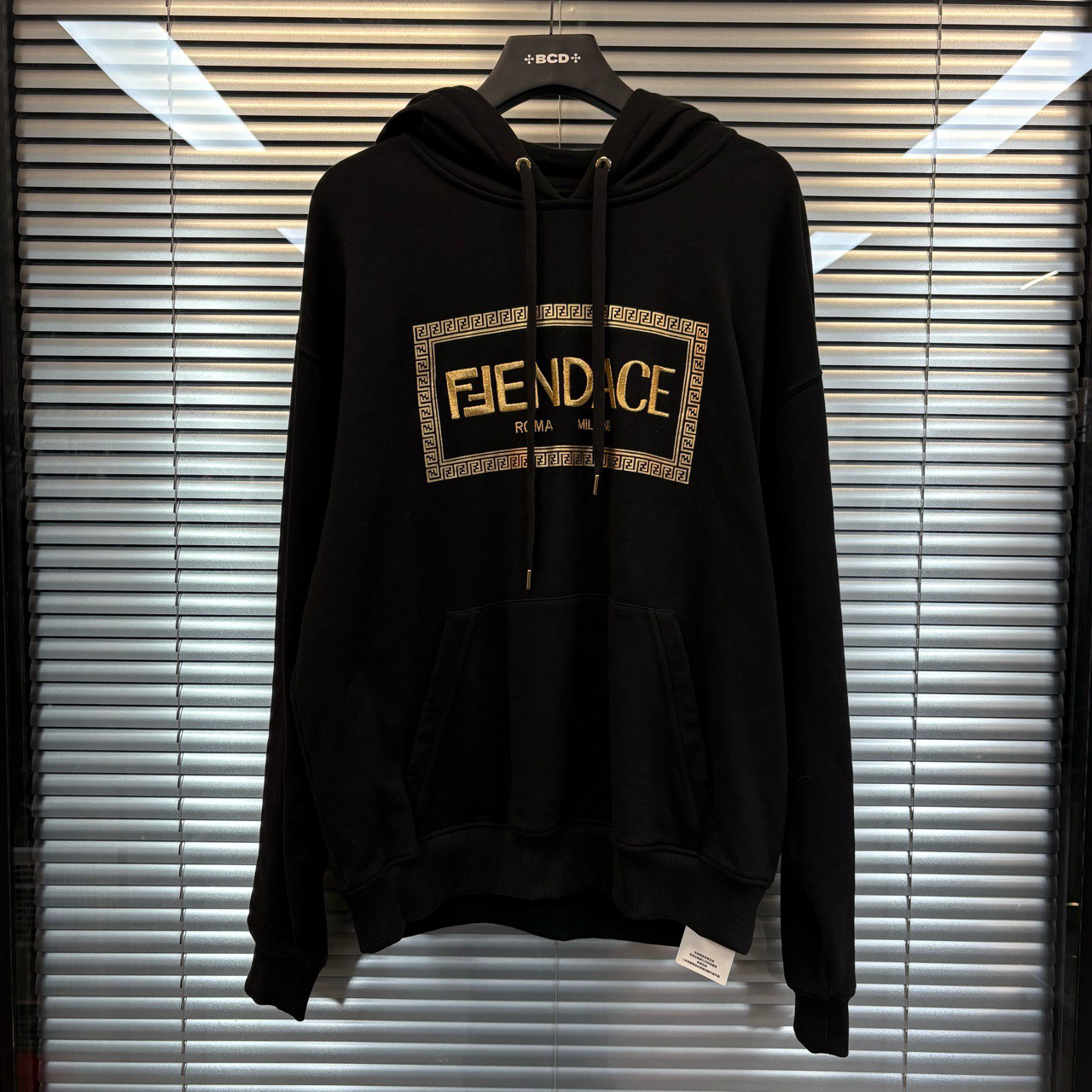 芬迪FENDI X VERSACE Logo印花连帽卫衣/尺码XL/95新/bc005126