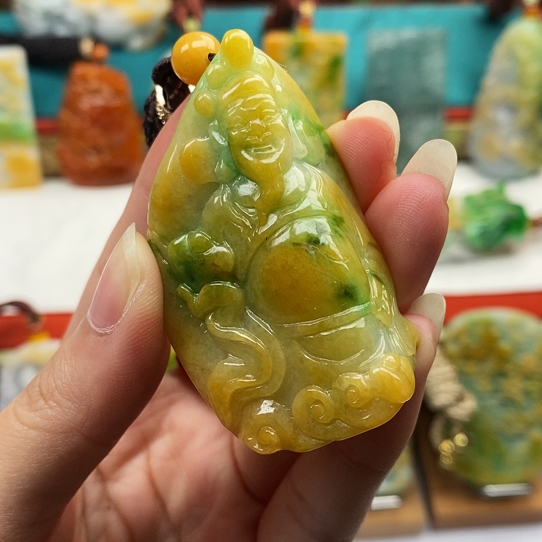 定制翡翠未镶嵌翡翠