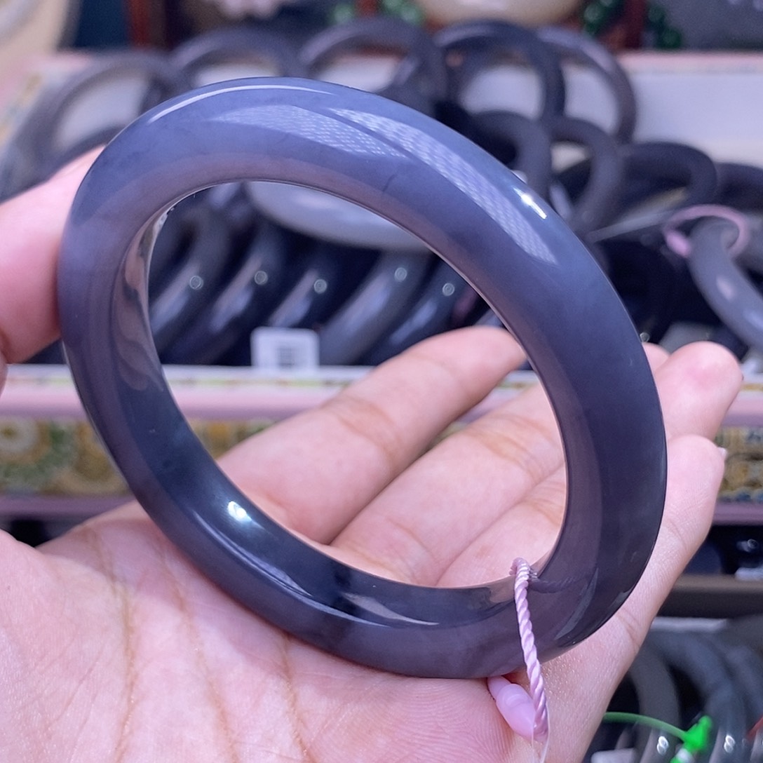 和田玉清货价烟紫手镯57未镶嵌